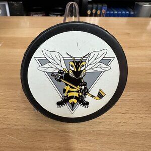 SARNIA STING / MICOR SPORTS  SPONSOR VINTAGE INGLASCO PUCK Made In Canada